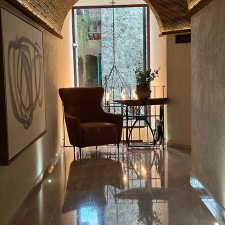 Porta Paradiso Valquirico, Albergo Boutique Santeagueda Exterior foto