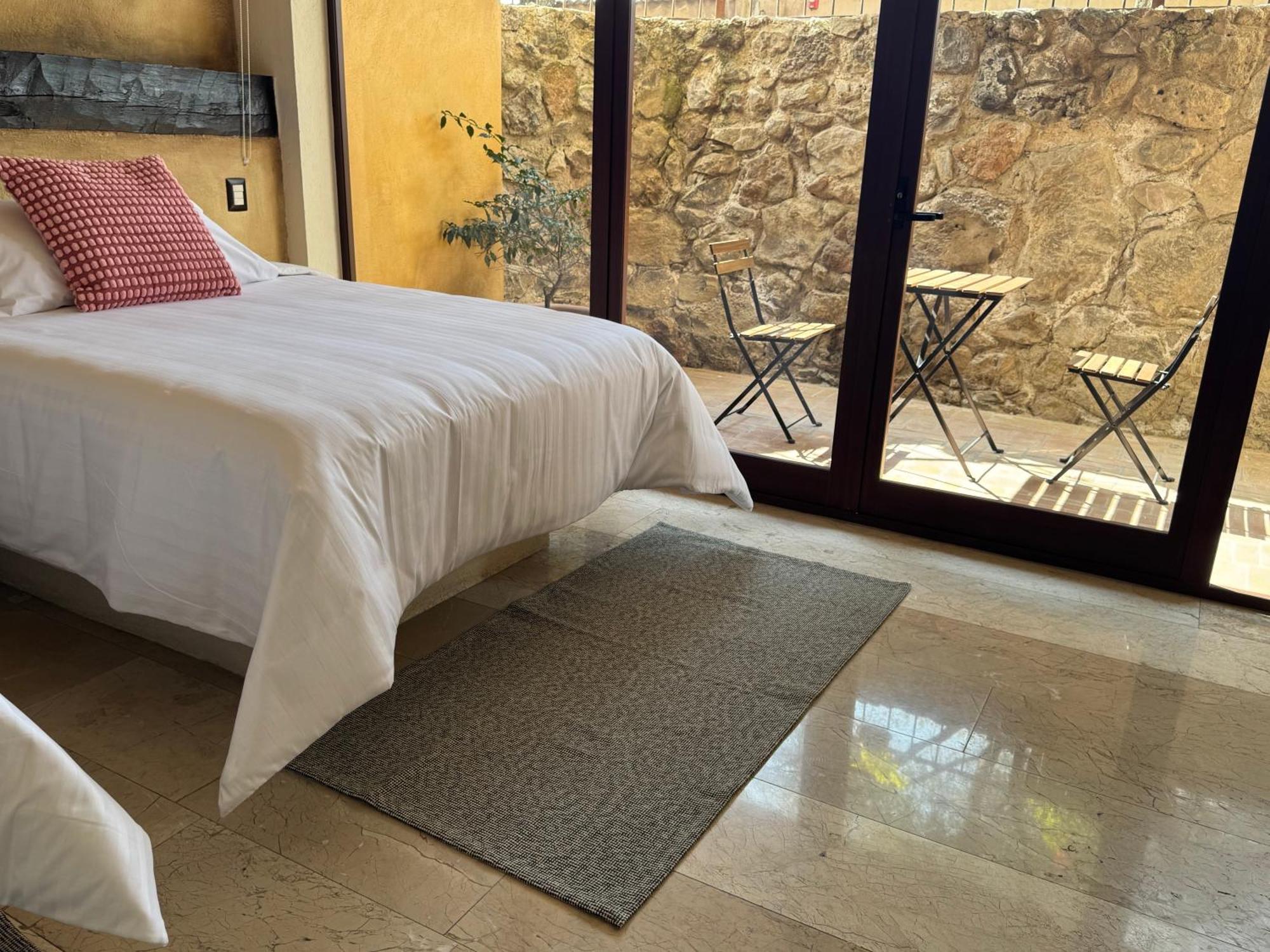 Porta Paradiso Valquirico, Albergo Boutique Santeagueda Exterior foto